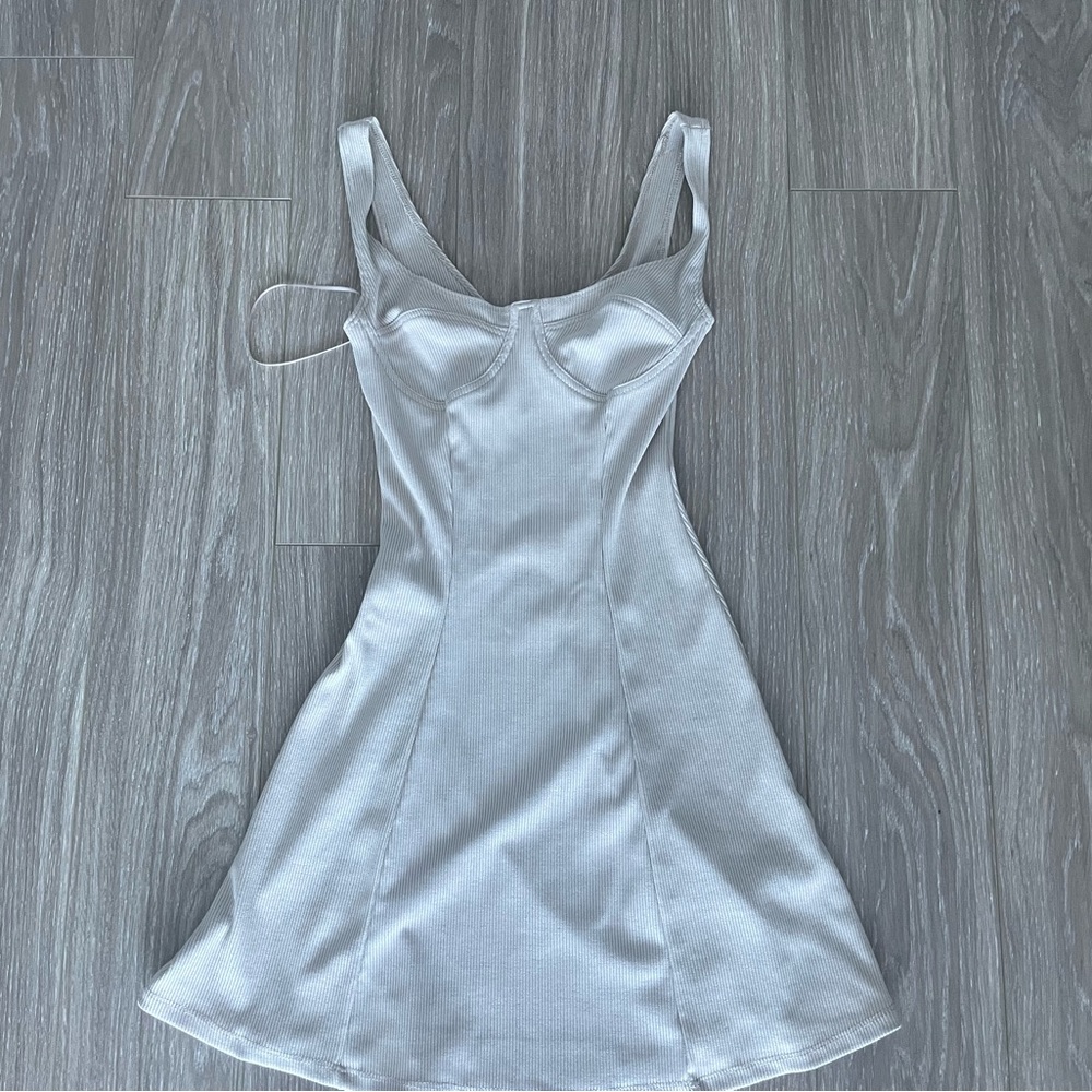 Ribbed nude dress